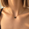 Collier trèfle noir