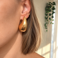 Boucle d'oreille goutte